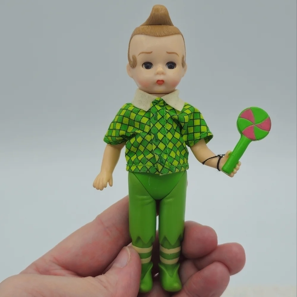 McDonald's Madame Alexander Wizard of Oz & Disney Dolls Happy Meal Toys - Picture 8 of 11